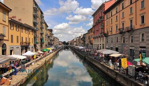 Negozio - Loc.Com. MILANO affitto  Navigli  Lombardi Real Estate - Duomo