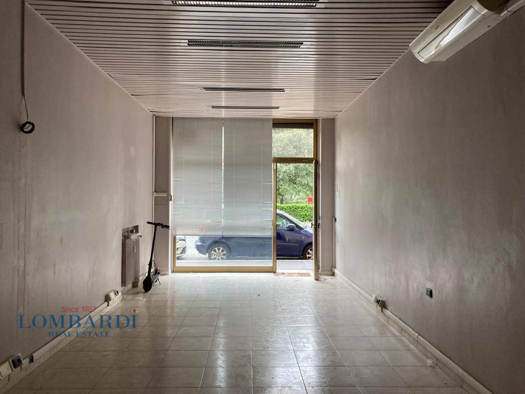 Negozio - Loc.Com. MILANO vendita  Zara  Lombardi Real Estate - Sempione
