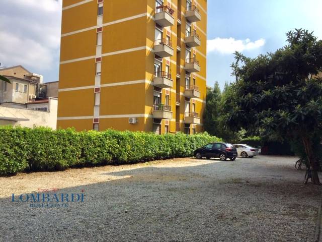Negozio - Loc.Com. MILANO affitto  Montenero  Lombardi Real Estate - Duomo