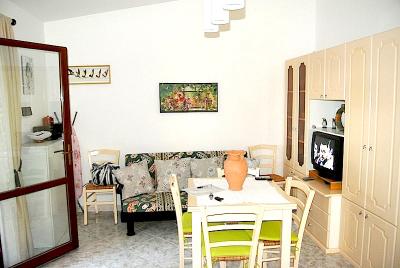  for sale in Trinità d'Agultu e Vignola