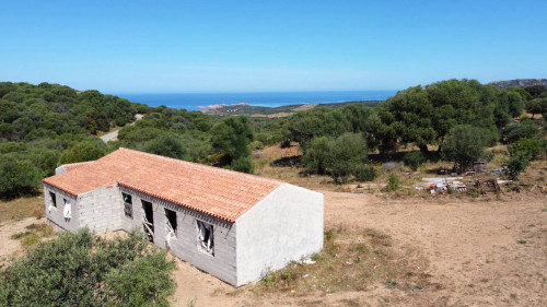 Rustico in vendita a Trinità d'Agultu e Vignola