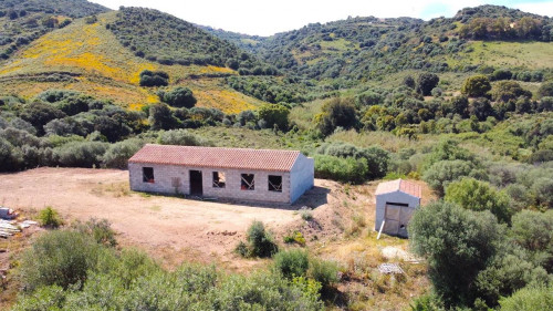 Rustico in vendita a Trinità d'Agultu e Vignola