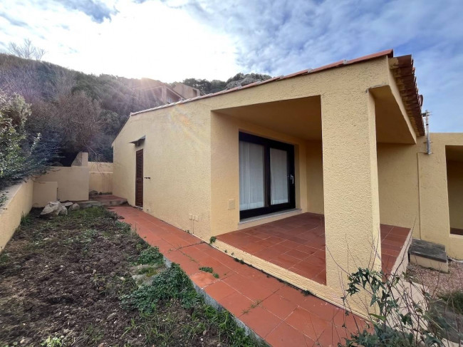  for sale in Trinità d'Agultu e Vignola