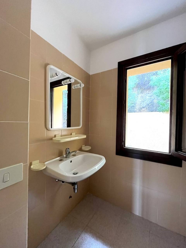  for sale in Trinità d'Agultu e Vignola