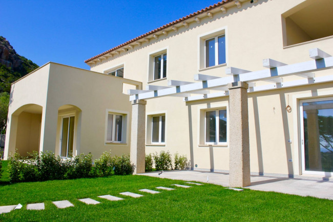 Villette a schiera in vendita a La Maddalena