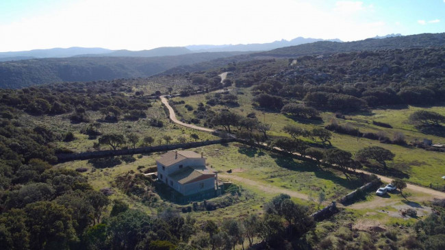 Rustico in vendita a Aglientu