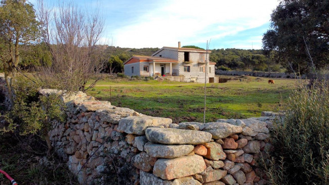 Rustico in vendita a Aglientu