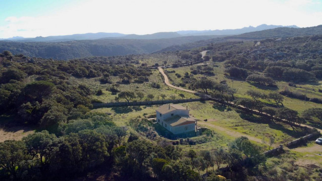 Rustico in vendita a Aglientu