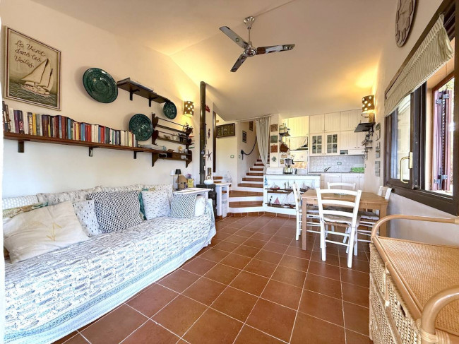  for sale in Trinità d'Agultu e Vignola