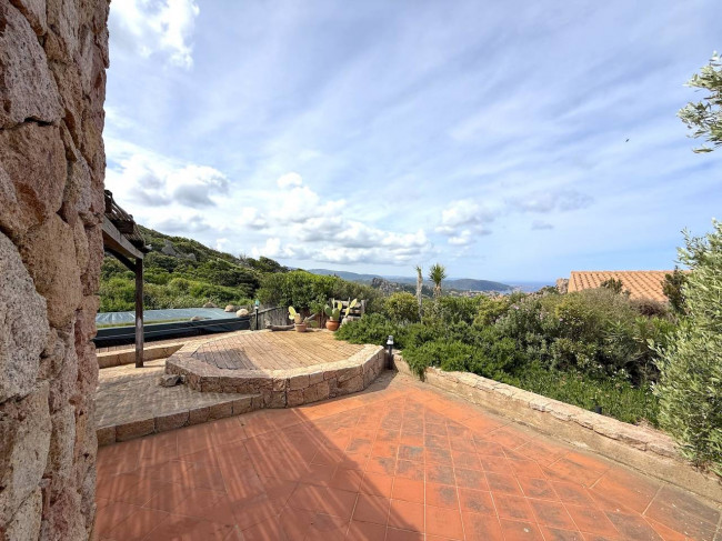 for sale in Trinità d'Agultu e Vignola