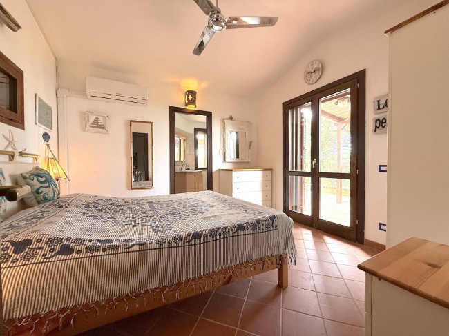  for sale in Trinità d'Agultu e Vignola