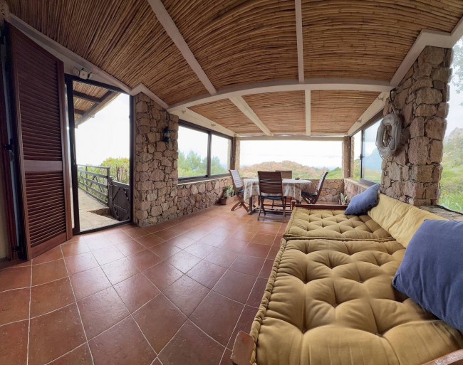  for sale in Trinità d'Agultu e Vignola