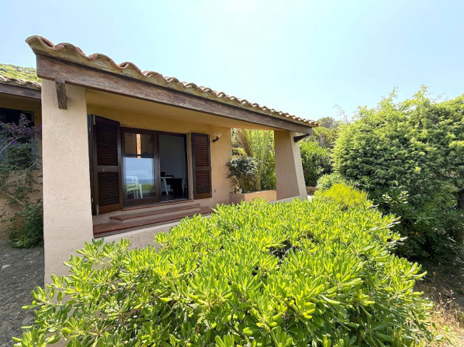 Villa in vendita a Trinità d'Agultu e Vignola
