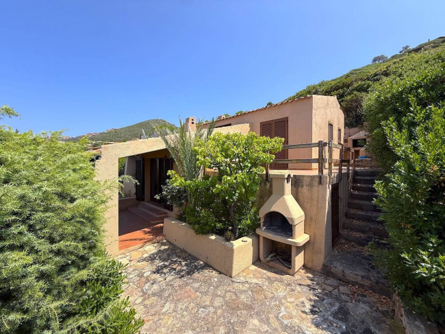  for sale in Trinità d'Agultu e Vignola