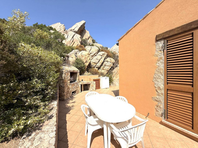  for sale in Trinità d'Agultu e Vignola