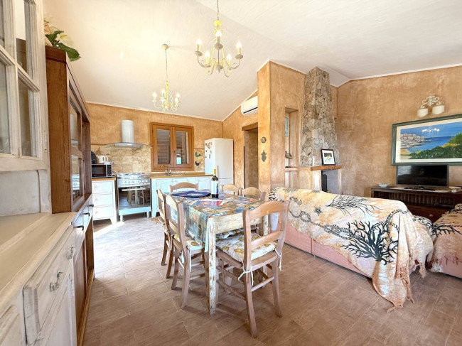  for sale in Trinità d'Agultu e Vignola