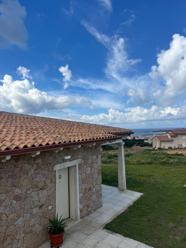 Villa in vendita a Trinità d'Agultu e Vignola