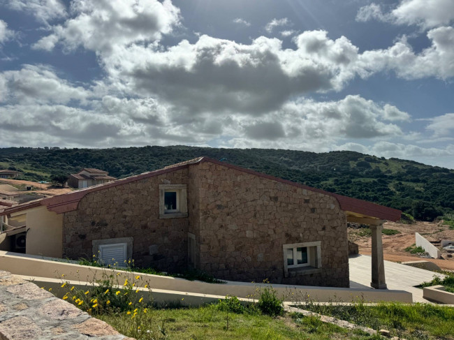 Villa in vendita a Trinità d'Agultu e Vignola