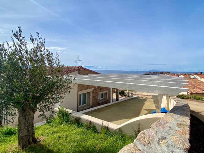 Villa in vendita a Trinità d'Agultu e Vignola