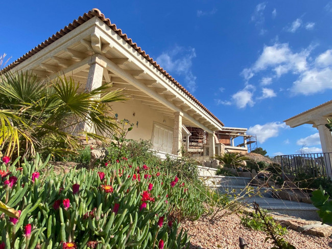 Villa in vendita a Trinità d'Agultu e Vignola