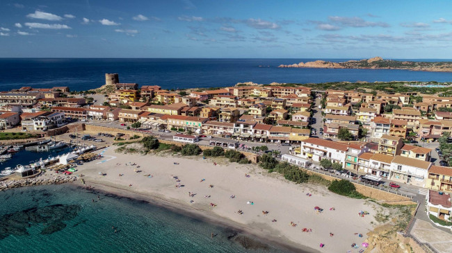 Appartamento in vendita a Trinità d'Agultu e Vignola