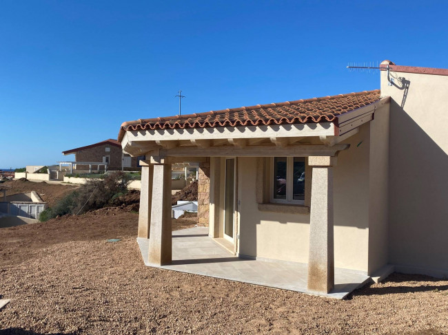  for sale in Trinità d'Agultu e Vignola