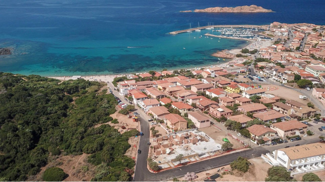 Villa in vendita a Trinità d'Agultu e Vignola