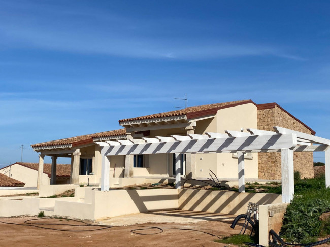 Villa in vendita a Trinità d'Agultu e Vignola