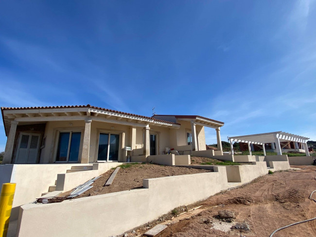Villa in vendita a Trinità d'Agultu e Vignola