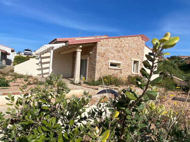 Villa in vendita a Trinità d'Agultu e Vignola