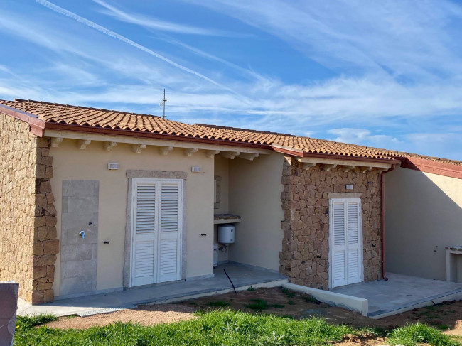  for sale in Trinità d'Agultu e Vignola