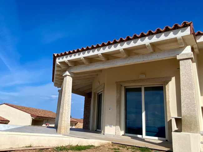  for sale in Trinità d'Agultu e Vignola
