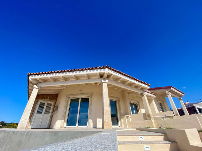  for sale in Trinità d'Agultu e Vignola
