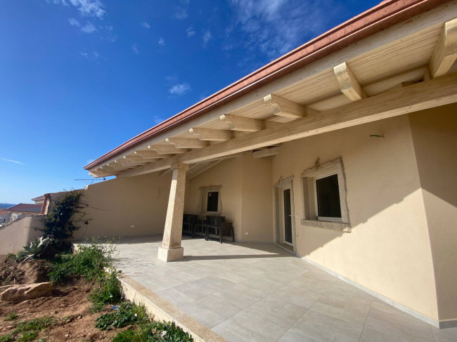  for sale in Trinità d'Agultu e Vignola