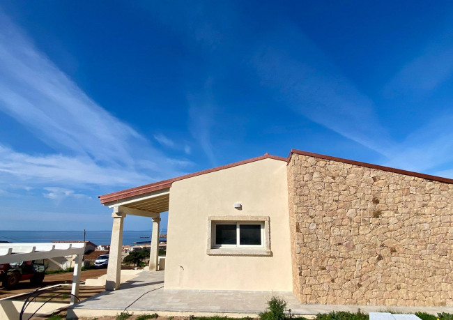  for sale in Trinità d'Agultu e Vignola