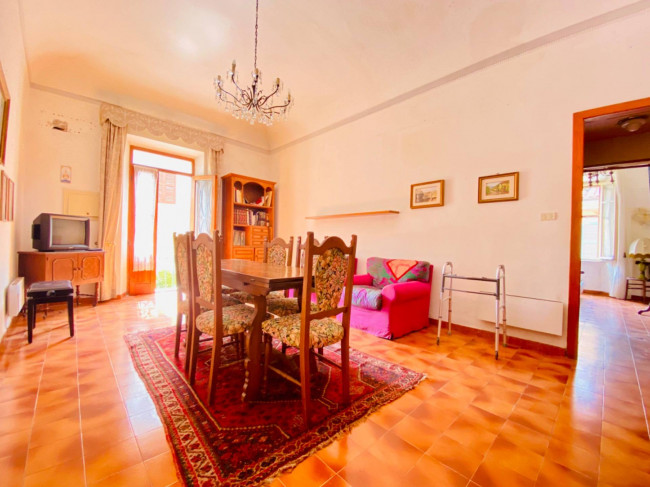 Appartamento in vendita a La Maddalena