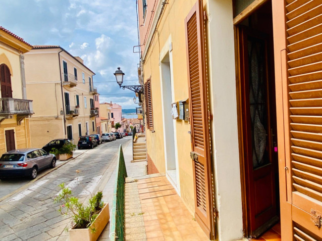 Appartamento in vendita a La Maddalena