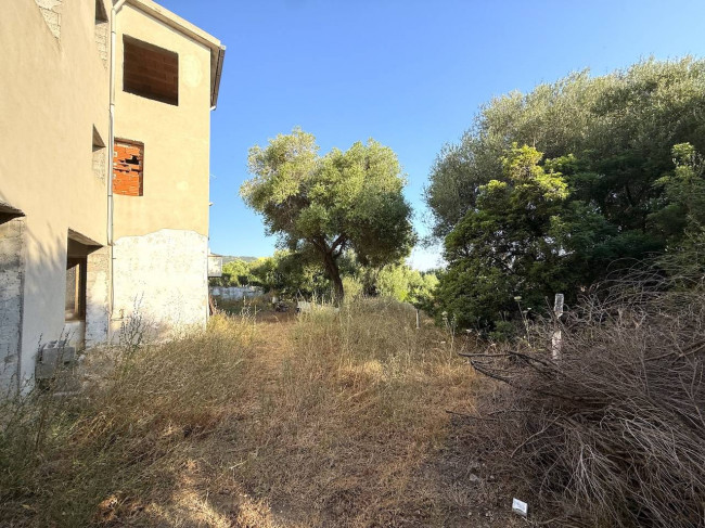 Palazzina plurifamiliare in vendita a Badesi