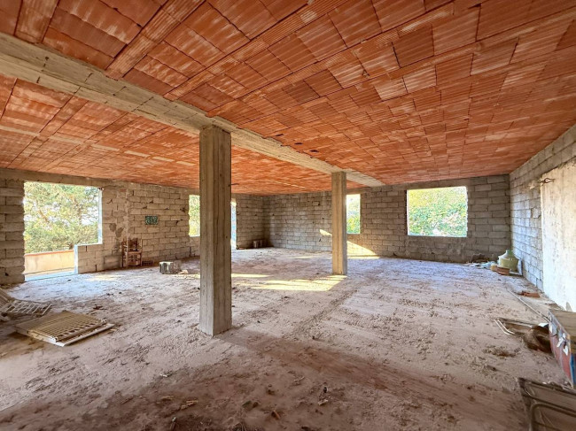 Palazzina plurifamiliare in vendita a Badesi