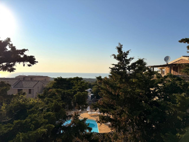 Palazzina plurifamiliare in vendita a Badesi