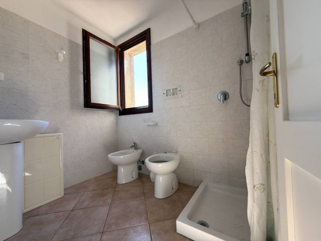 for sale in Trinità d'Agultu e Vignola