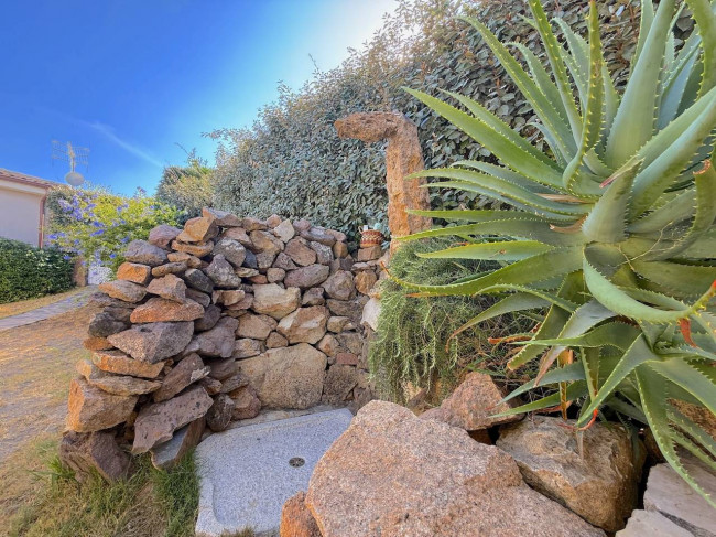 villa singola con terreno in vendita a Badesi