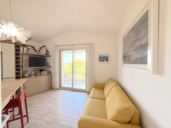 villa singola con terreno in vendita a Badesi