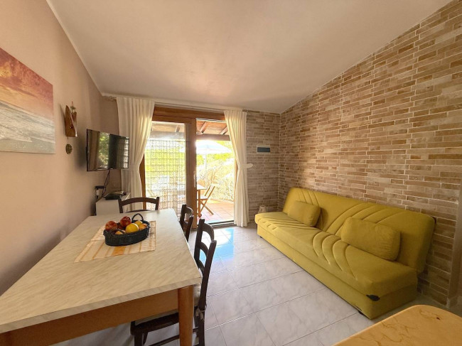  for sale in Trinità d'Agultu e Vignola