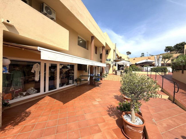 Appartamento in vendita a Trinità d'Agultu e Vignola