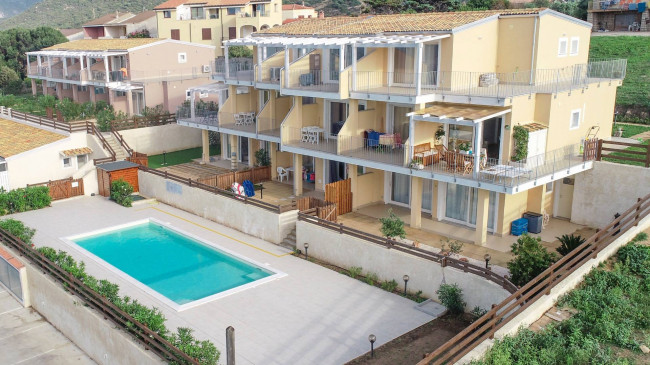 Appartamento in vendita a Trinità d'Agultu e Vignola