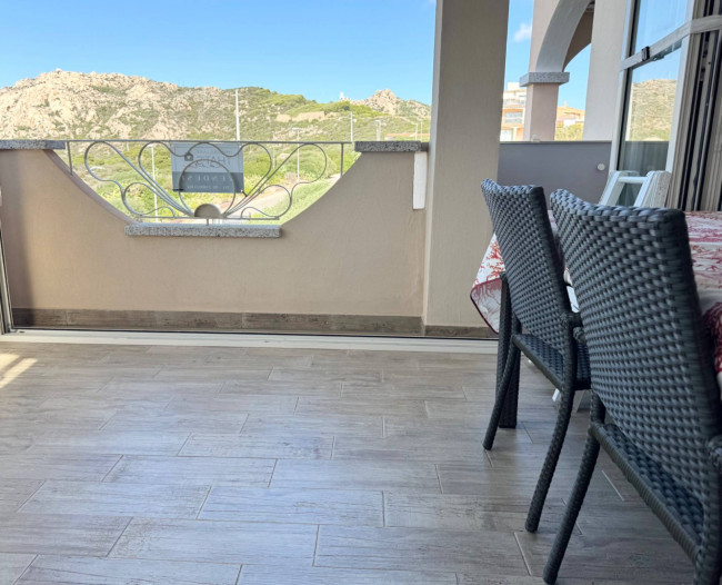 Bilocale in vendita a La Maddalena