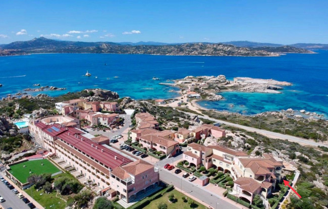 Bilocale in vendita a La Maddalena