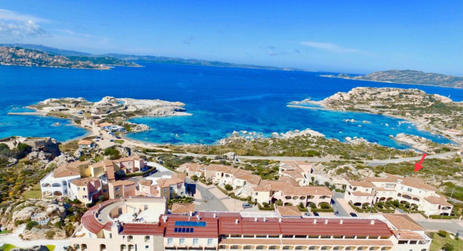 Bilocale in vendita a La Maddalena