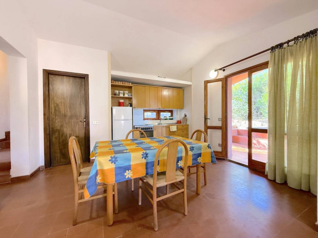 BIFAMILIARE in vendita a Trinità d'Agultu e Vignola